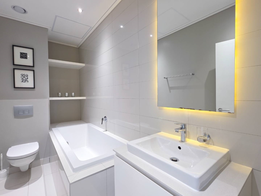2 Bedroom Property for Sale in Cape Town City Centre Western Cape